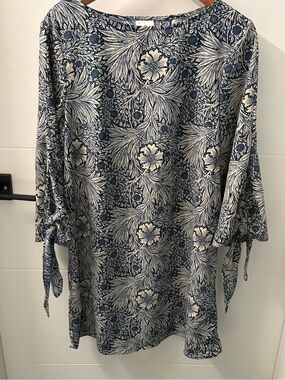Morris & Co x H&M Blue and Cream Floral Mini Dress with Tie Sleeves